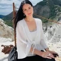 Tati Rudoman nelle cave di marmo di Carrara